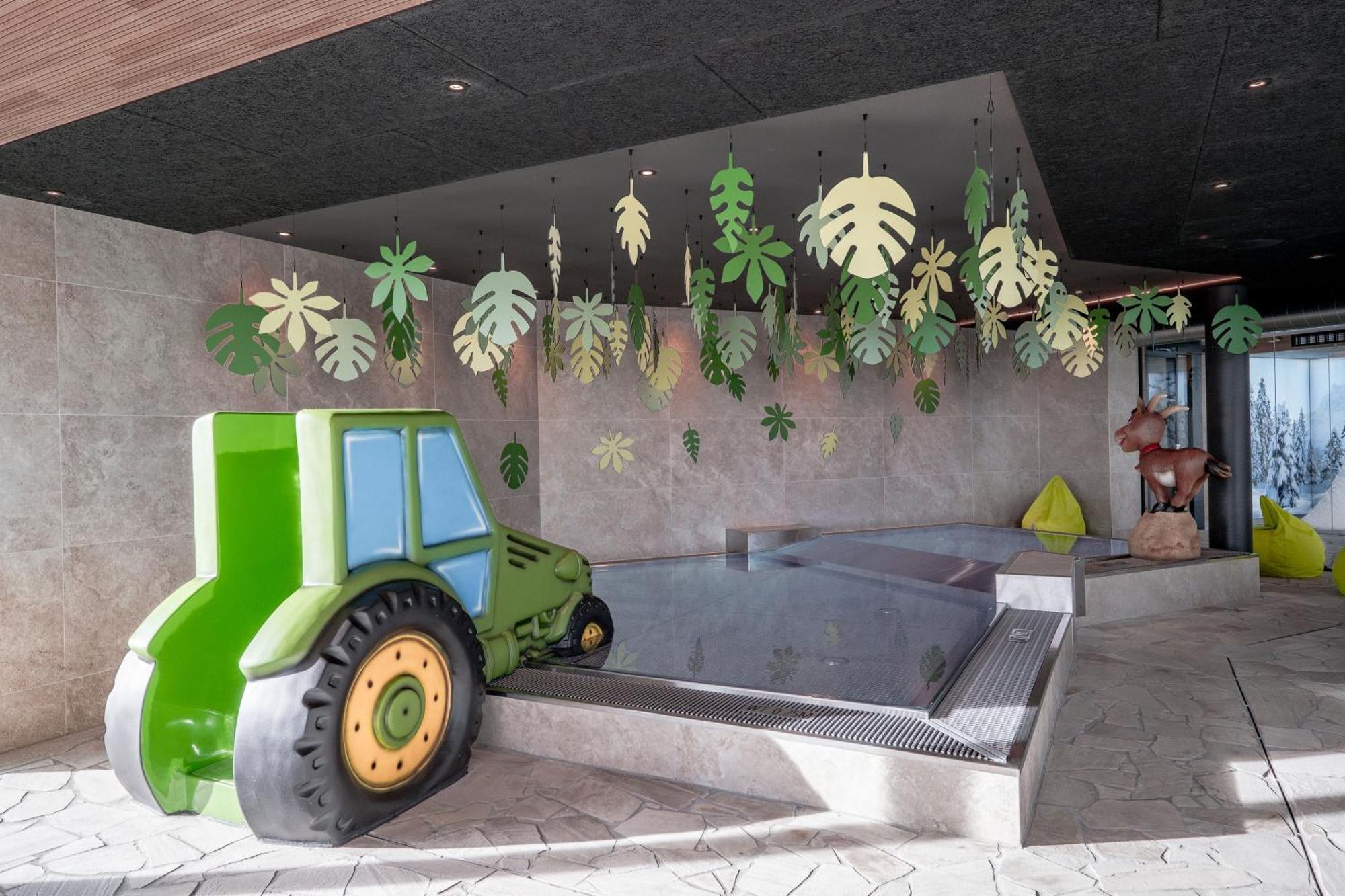 Wellness & Naturhotel Tonihof 랑도르프 외부 사진